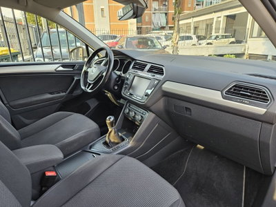 Volkswagen Tiguan 1.6 TDI SCR Business BlueMotion Technology (10)