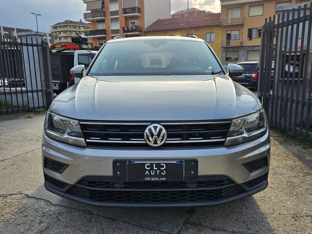Volkswagen Tiguan 1.6 TDI SCR Business BlueMotion Technology (2)