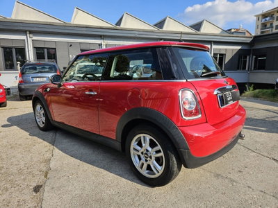 MINI Mini 1.6 16V One (55kW) (6)
