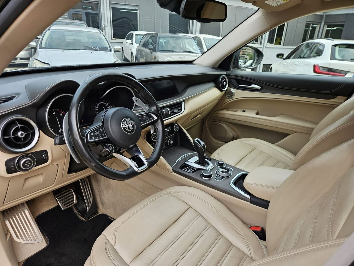Alfa Romeo Stelvio Stelvio 2.2 Turbodiesel 190 CV AT8 Q4 Ti (7)