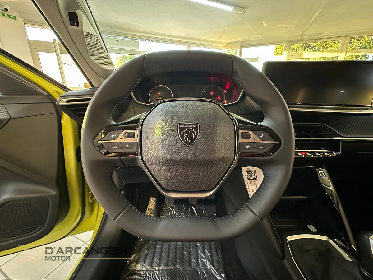 Peugeot 208 PureTech 100 Stop&Start 5 porte GT (13)