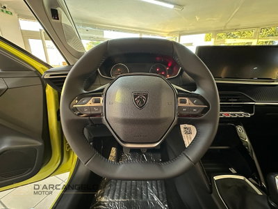 Peugeot 208 PureTech 100 Stop&Start 5 porte GT (13)