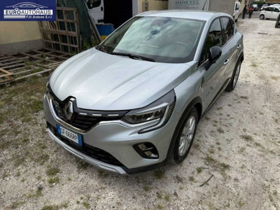 Renault Captur Plug-in Hybrid E-Tech 160 CV Intens usata