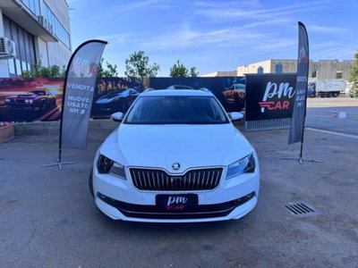 Skoda Superb Station Wagon 2.0 TDI 190 CV SCR DSG Wagon Style (2)