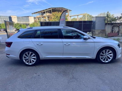 Skoda Superb Station Wagon 2.0 TDI 190 CV SCR DSG Wagon Style (4)