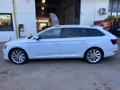 Skoda Superb Station Wagon 2.0 TDI 190 CV SCR DSG Wagon Style (5)