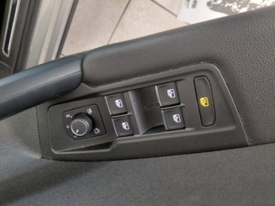 Volkswagen Tiguan 2.0 TDI SCR 4MOTION Sport BlueMotion Technology (18)