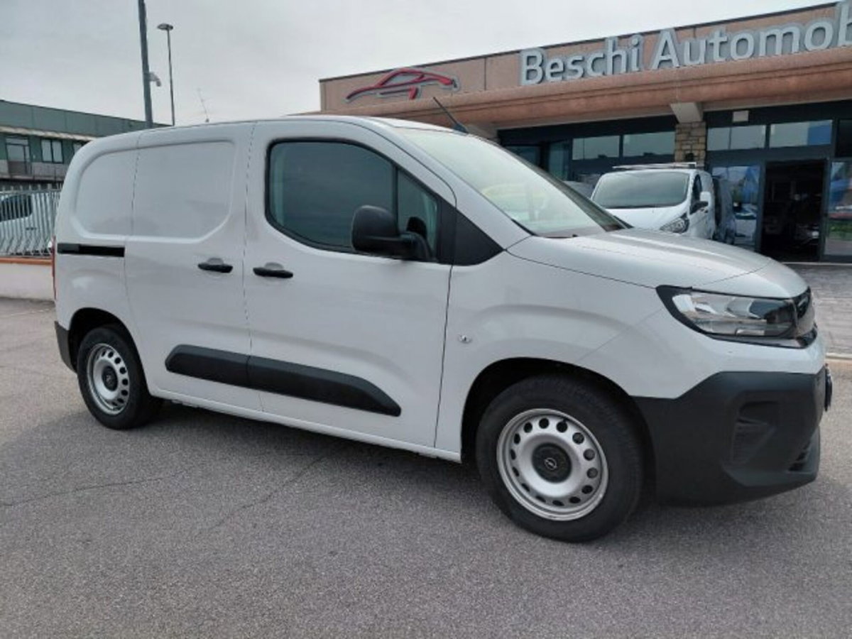 Opel Combo Furgone Cargo 1.5 Diesel 130CV S&S PC 1000kg Edition