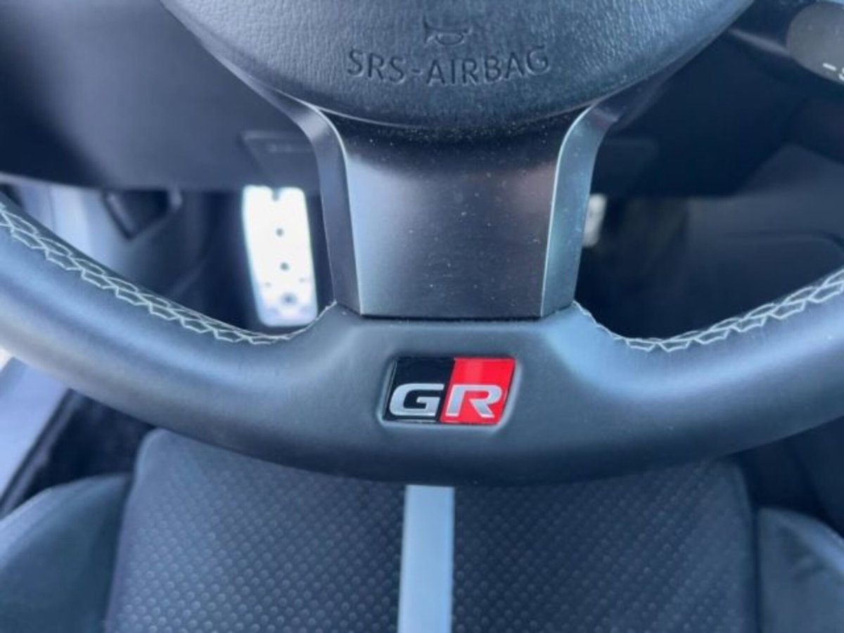 Toyota GR86 2.Premium Sport A/T (12)