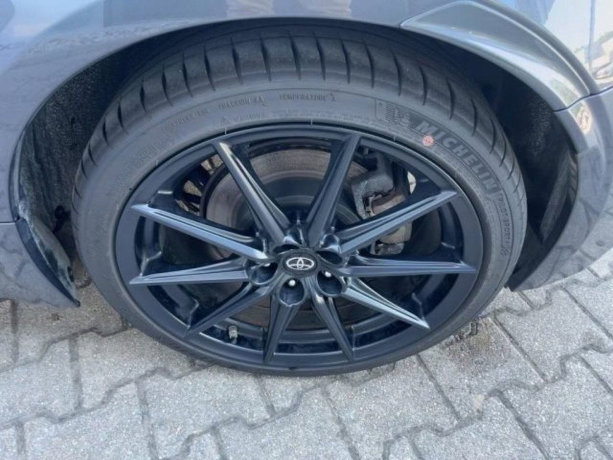 Toyota GR86 2.Premium Sport A/T (14)
