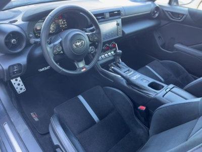 Toyota GR86 2.Premium Sport A/T (6)