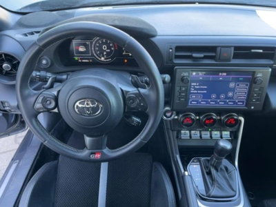 Toyota GR86 2.Premium Sport A/T (8)