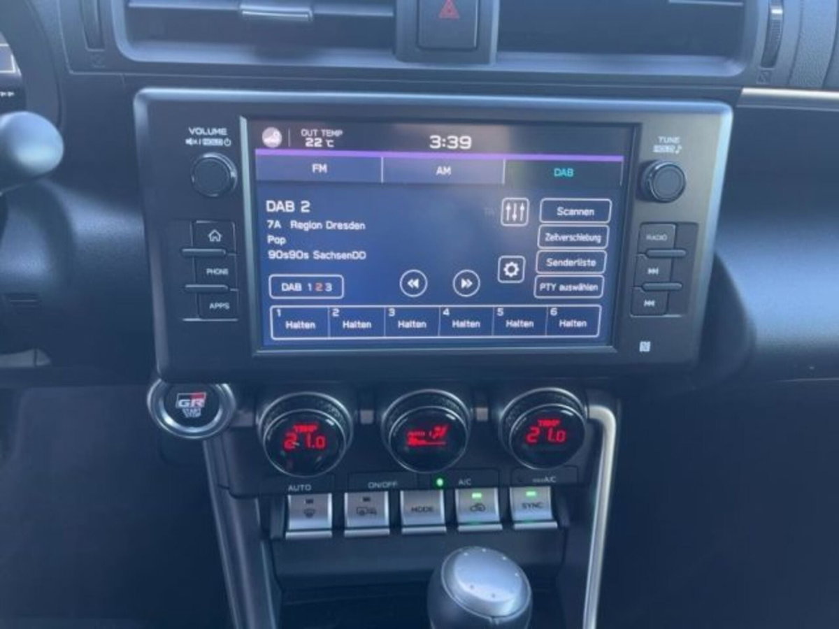 Toyota GR86 2.Premium Sport A/T (9)