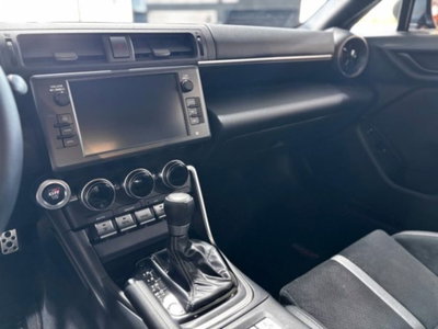 Toyota GR86 2.Premium Sport A/T (7)