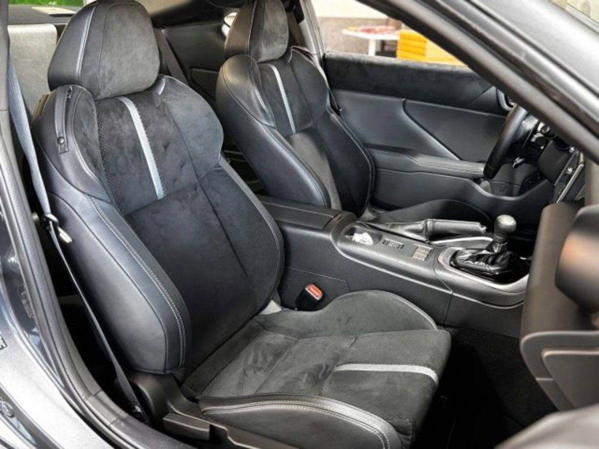 Toyota GR86 2.Premium Sport A/T (9)