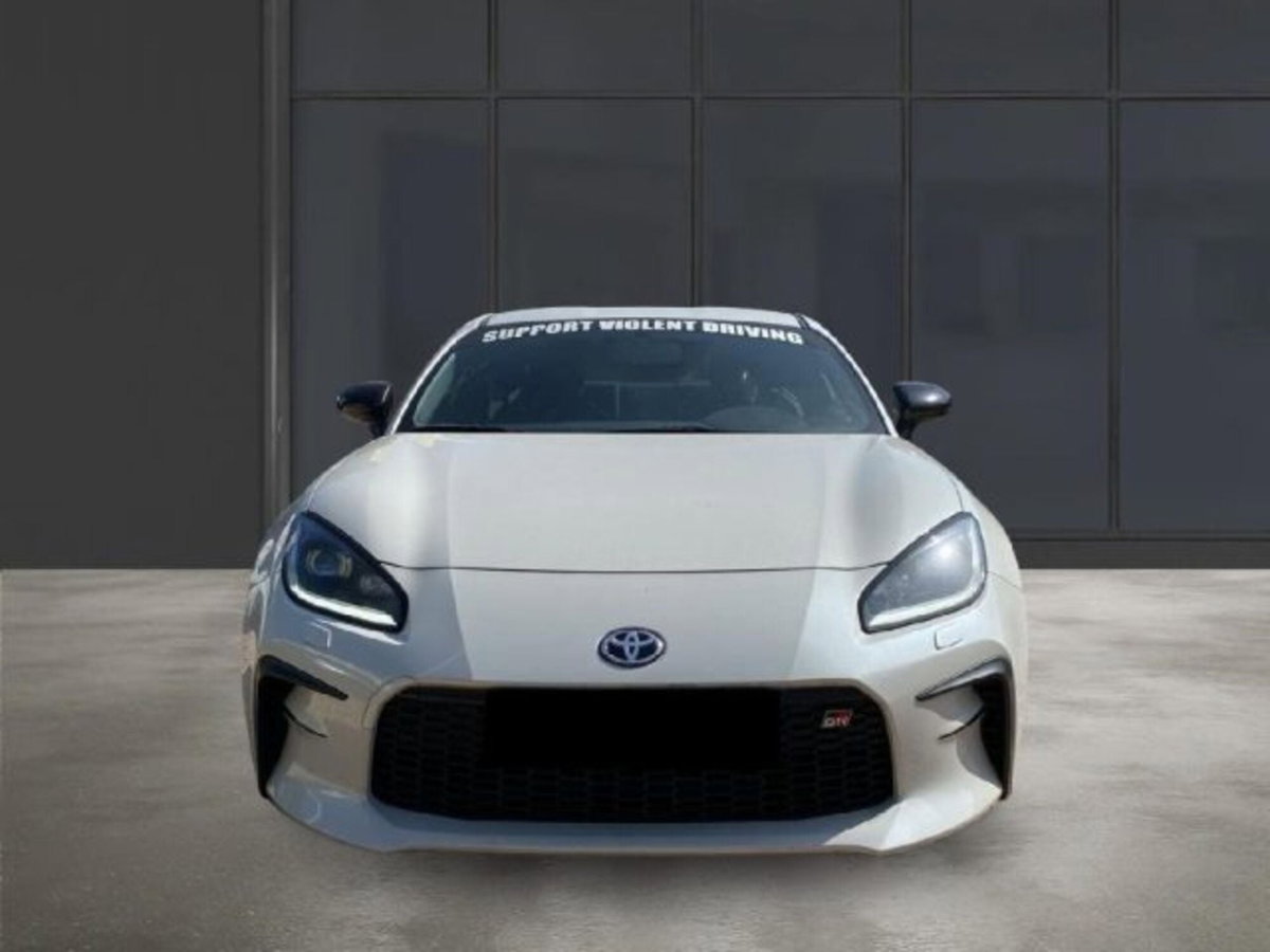 Toyota GR86 2.Premium Sport A/T (5)