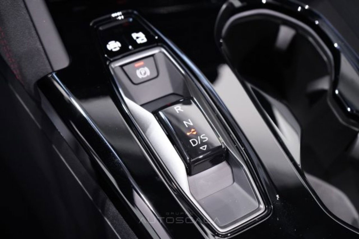 Audi Q5 40 2.0 tdi mhev 12V S line quattro s-tronic (17)