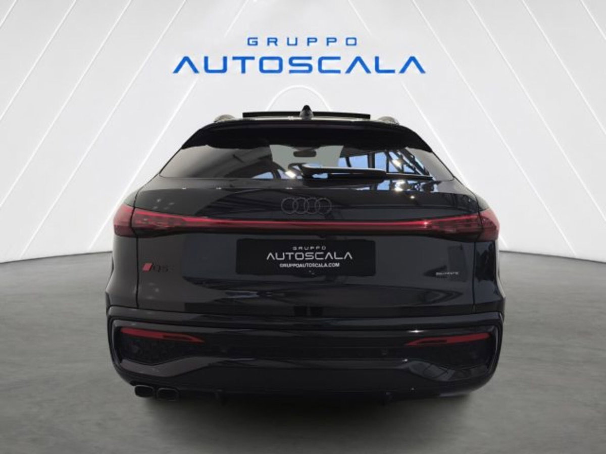 Audi Q5 40 2.0 tdi mhev 12V S line quattro s-tronic (4)