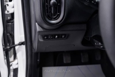 Kia Picanto 1.0 12V 5 porte Active (11)