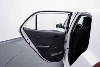 Kia Picanto 1.0 12V 5 porte Active (18)