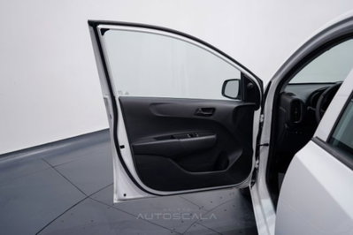 Kia Picanto 1.0 12V 5 porte Active (9)