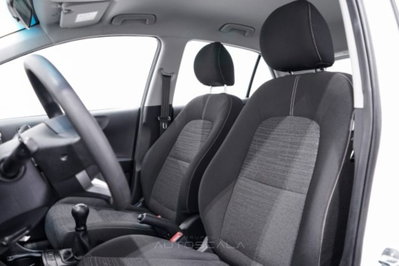 Kia Picanto 1.0 12V 5 porte Active (12)