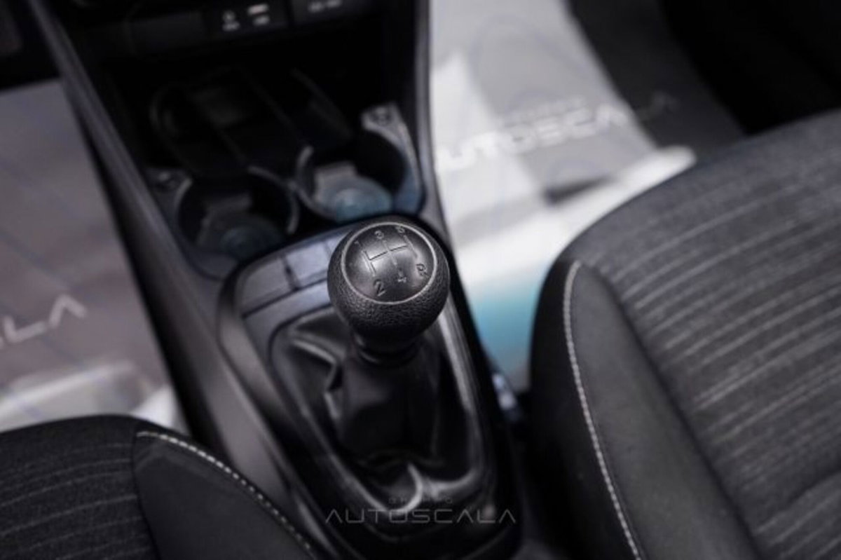 Kia Picanto 1.0 12V 5 porte Active (14)