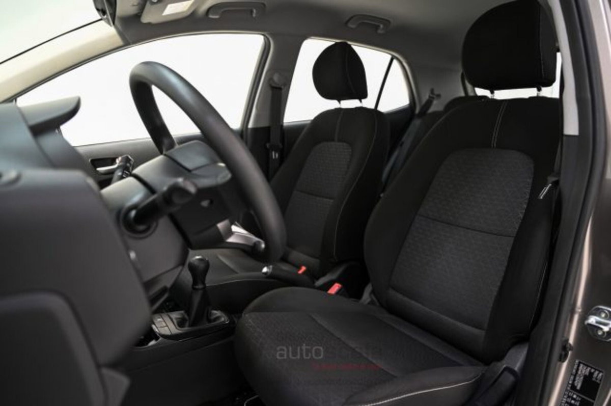 Kia Picanto 1.0 12V 5 porte Cool (11)