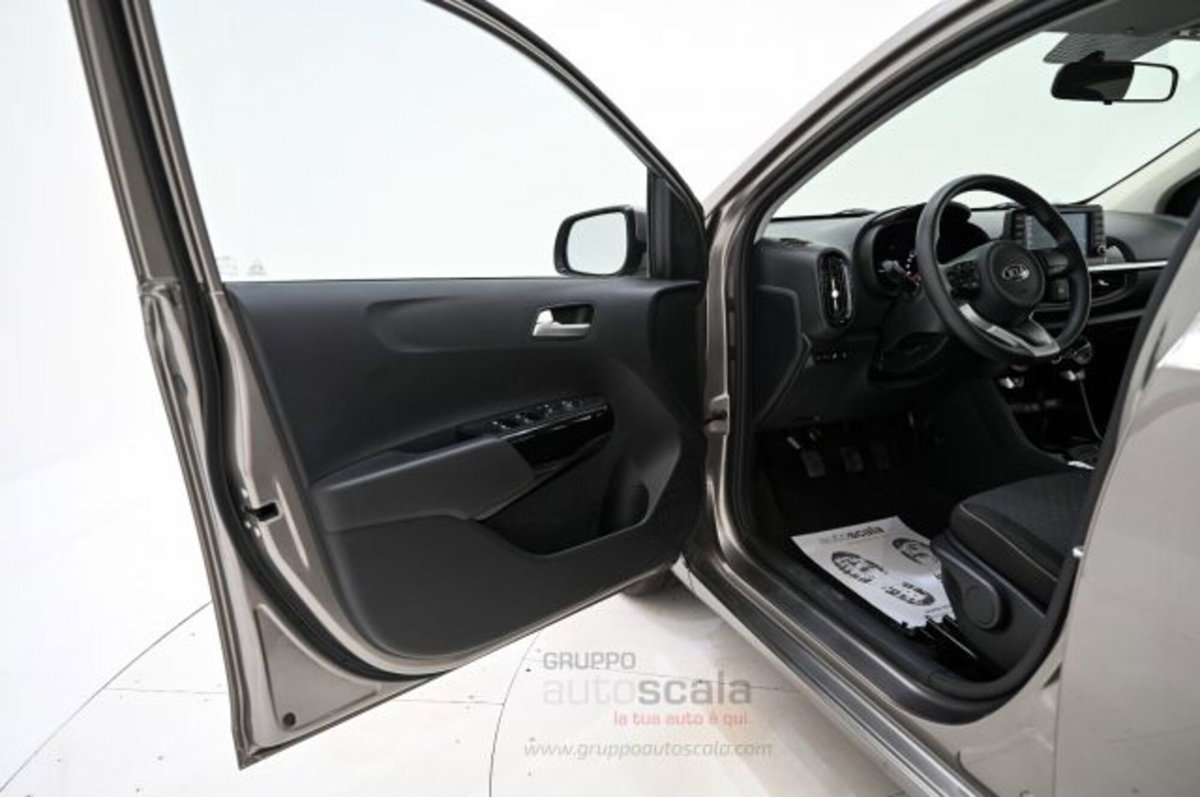 Kia Picanto 1.0 12V 5 porte Cool (9)