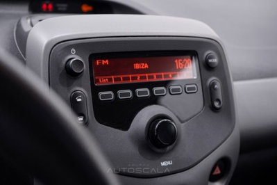 Peugeot 108 72 5 porte Active (13)