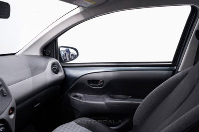 Peugeot 108 72 5 porte Active (16)