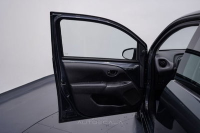Peugeot 108 72 5 porte Active (9)