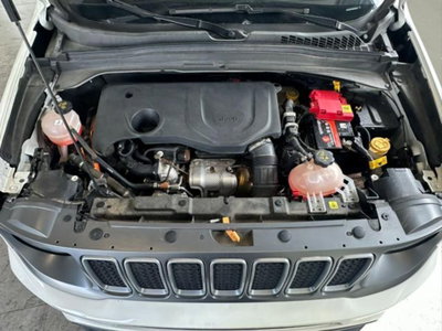 Jeep Renegade 1.3 T4 190CV PHEV 4xe AT6 Limited (9)