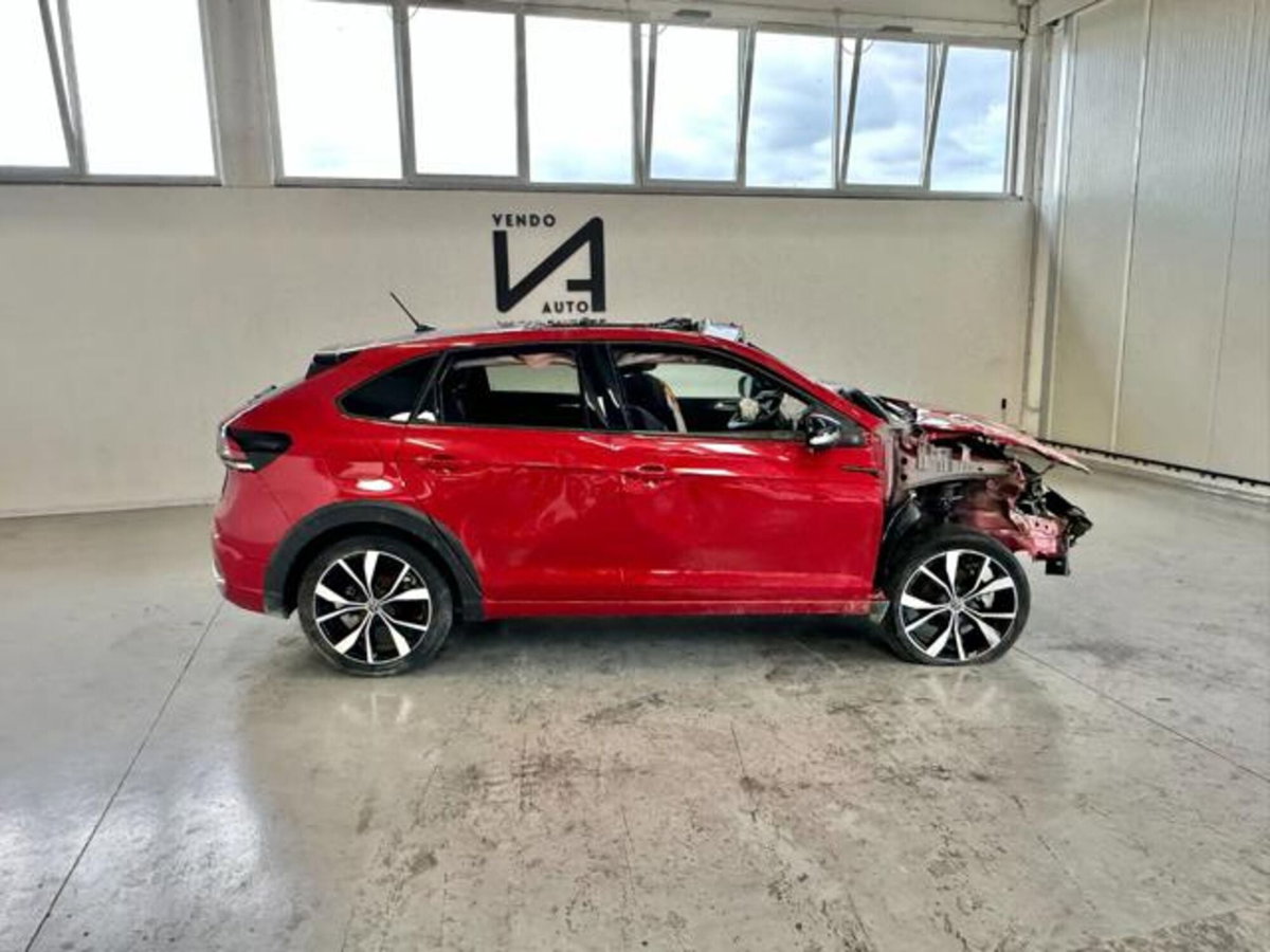 Volkswagen Taigo 1.0 tsi R-Line 115cv dsg (8)