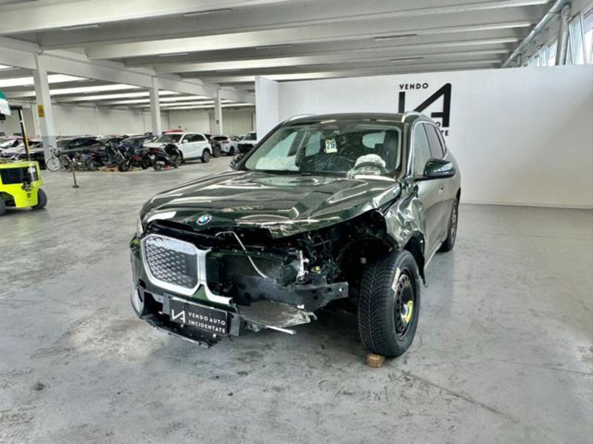 BMW iX1 edrive 20 Special Edition (3)