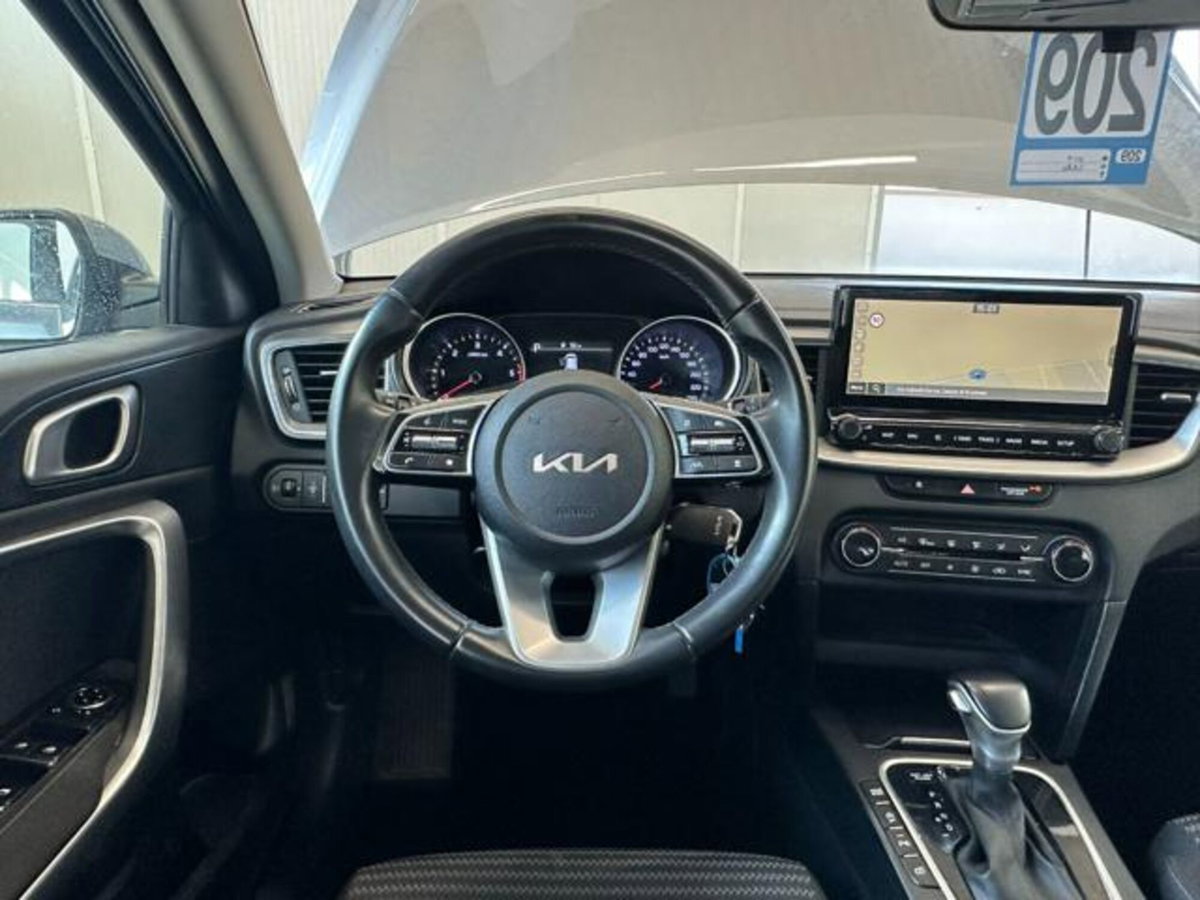 Kia Ceed Sport Wagon 1.6 CRDi 136 CV MHEV DCT SW Business (16)