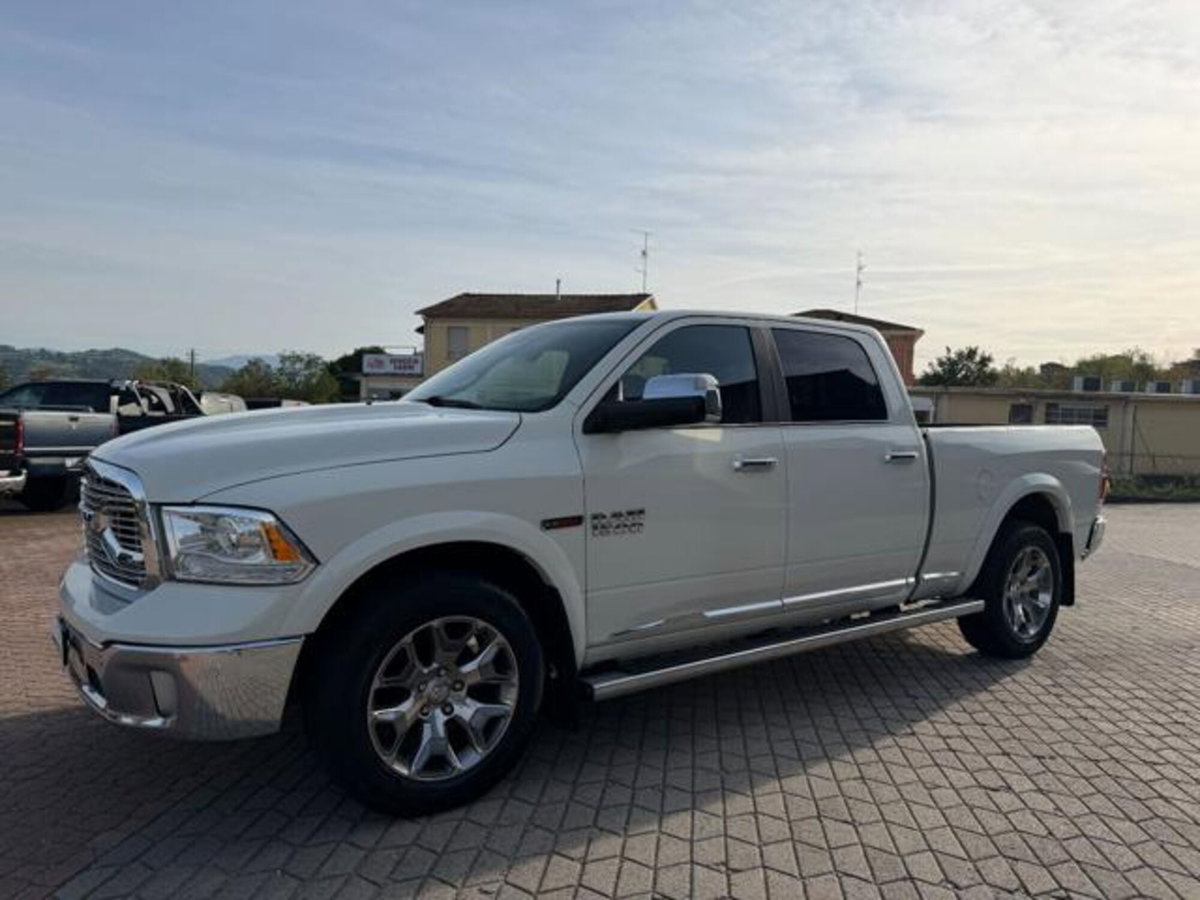 Ram Ram Pick-up Ram 1500 3.0 I6 Limited 540cv at8 (13)