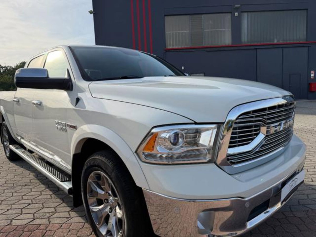 Ram Ram Pick-up Ram 1500 3.0 I6 Limited 540cv at8 (16)