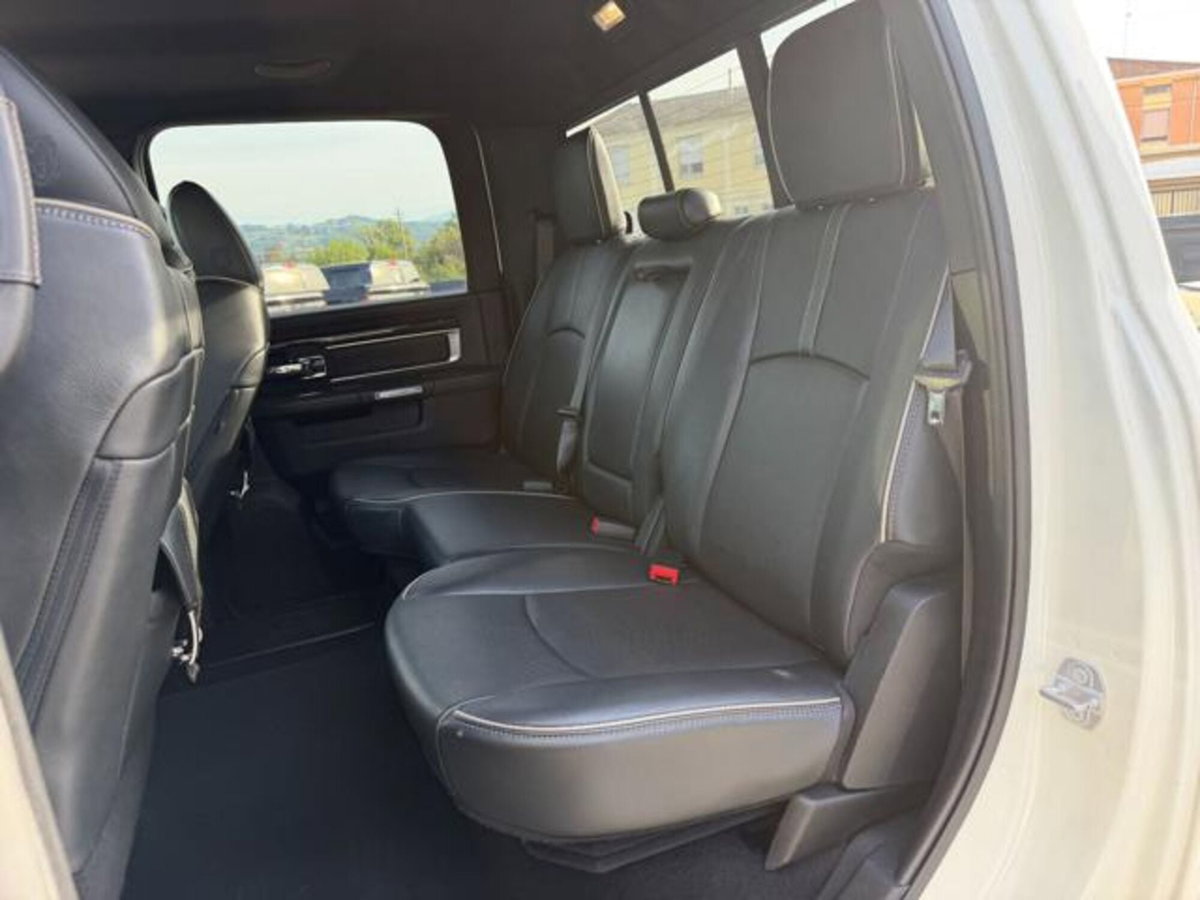 Ram Ram Pick-up Ram 1500 3.0 I6 Limited 540cv at8 (9)