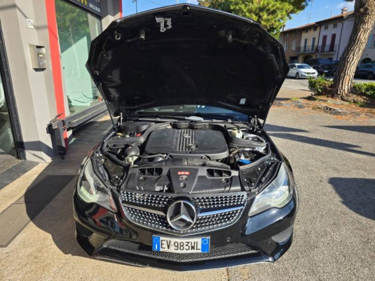 Mercedes-Benz Classe E Coupé 220 CDI Coupé Premium (15)