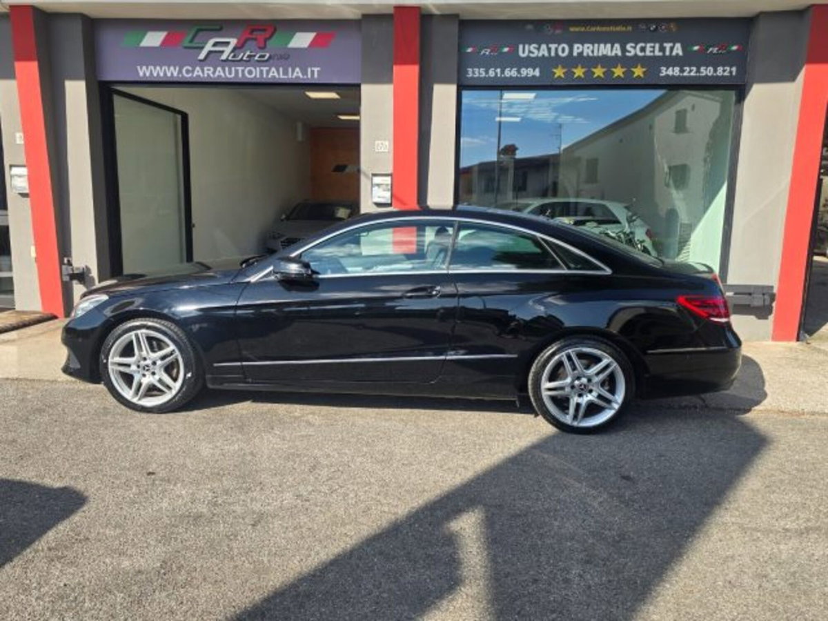 Mercedes-Benz Classe E Coupé 220 CDI Coupé Premium (2)