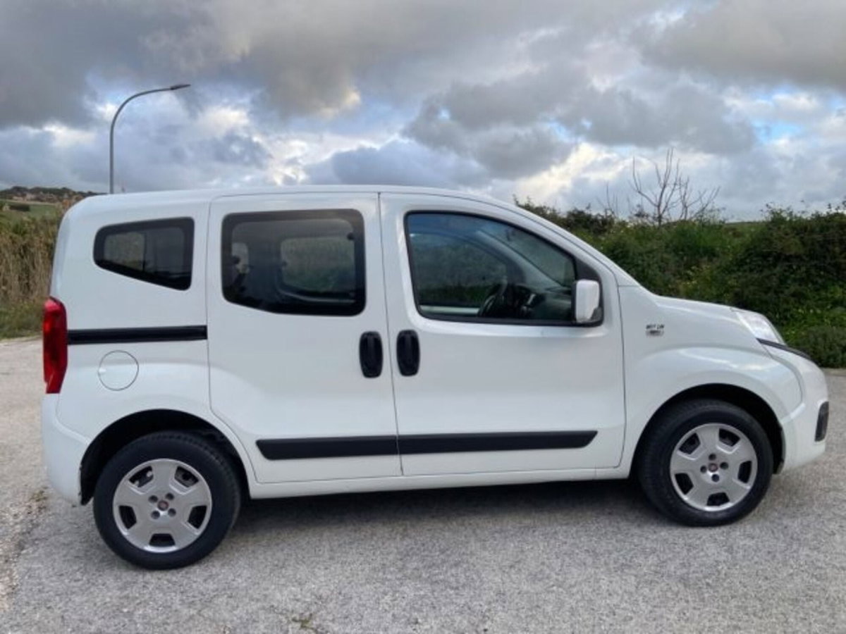 Fiat Qubo 1.3 MJT 80 CV Lounge (9)