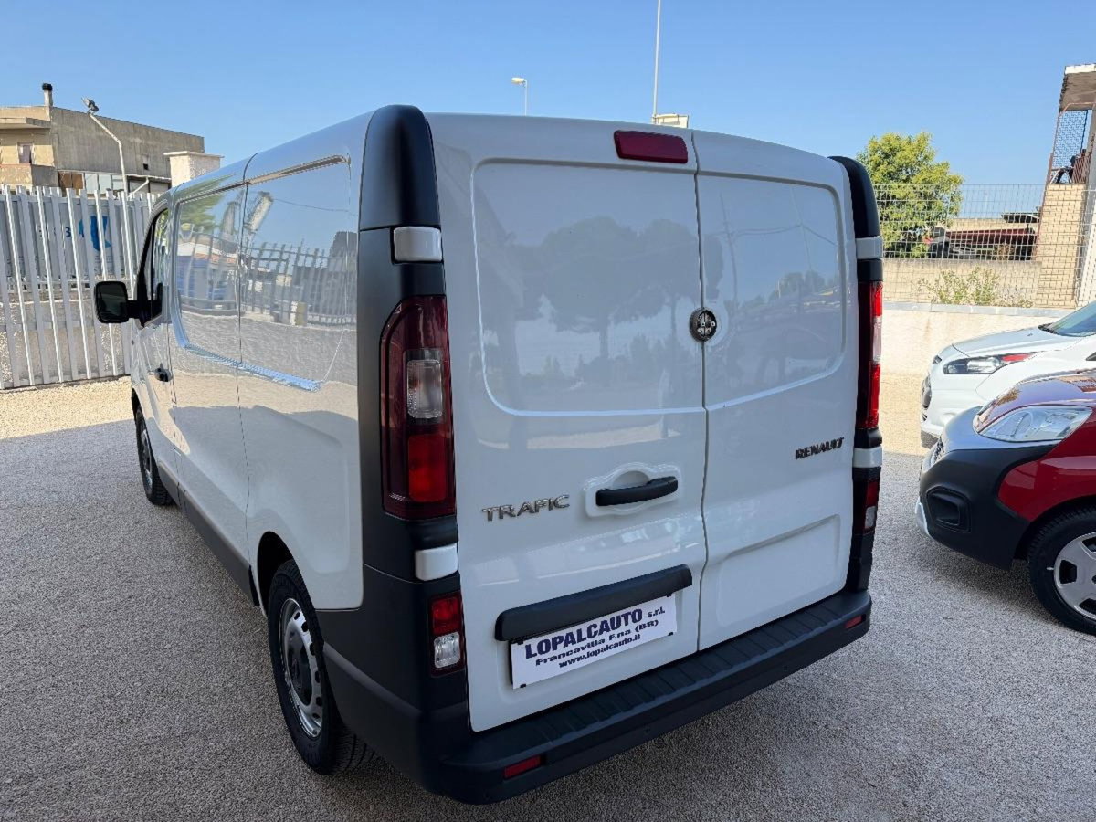 Renault Trafic Furgone T29 2.0 dCi 120CV PC-TN Furgone Ice Plus (2)