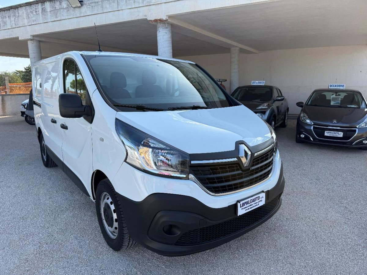Renault Trafic Furgone T29 2.0 dCi 120CV PC-TN Furgone Ice Plus (5)