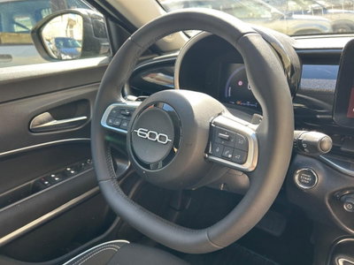 Fiat 600 1.2 hybrid 110cv auto (5)