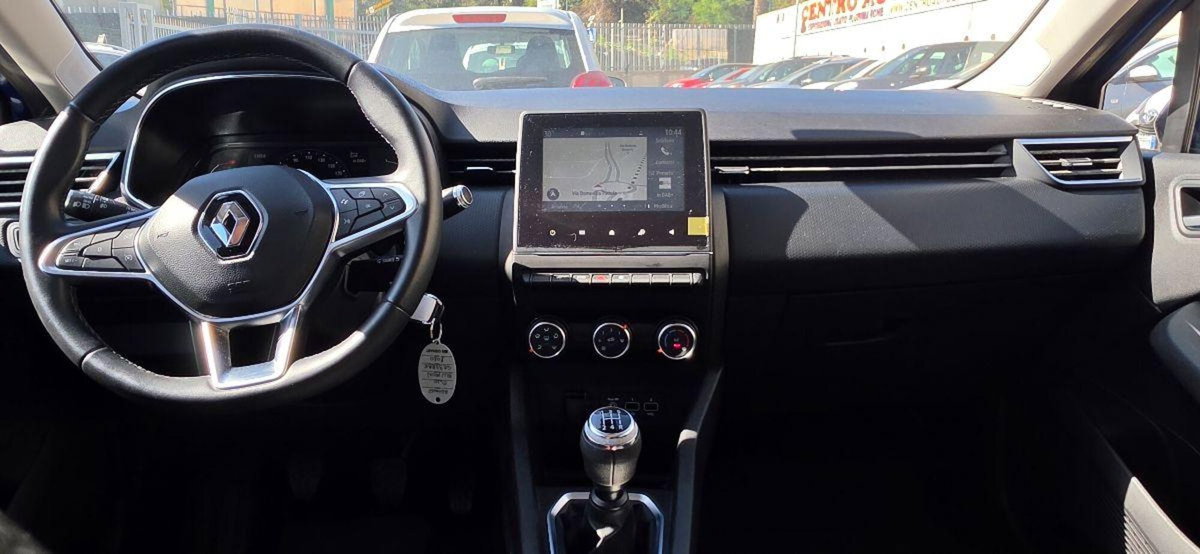 Renault Clio TCe 100 CV 5 porte Zen (13)