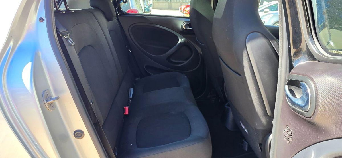 smart forfour forfour 70 1.0 Passion (17)