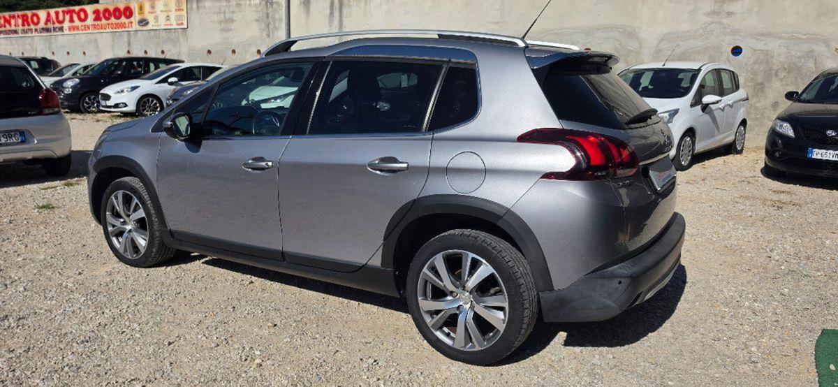 Peugeot 2008 100 Allure (4)