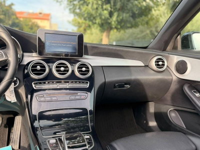 Mercedes-Benz Classe C Cabrio 220 d Cabrio Premium (17)