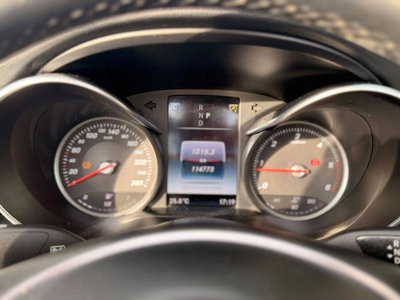 Mercedes-Benz Classe C Cabrio 220 d Cabrio Premium (18)